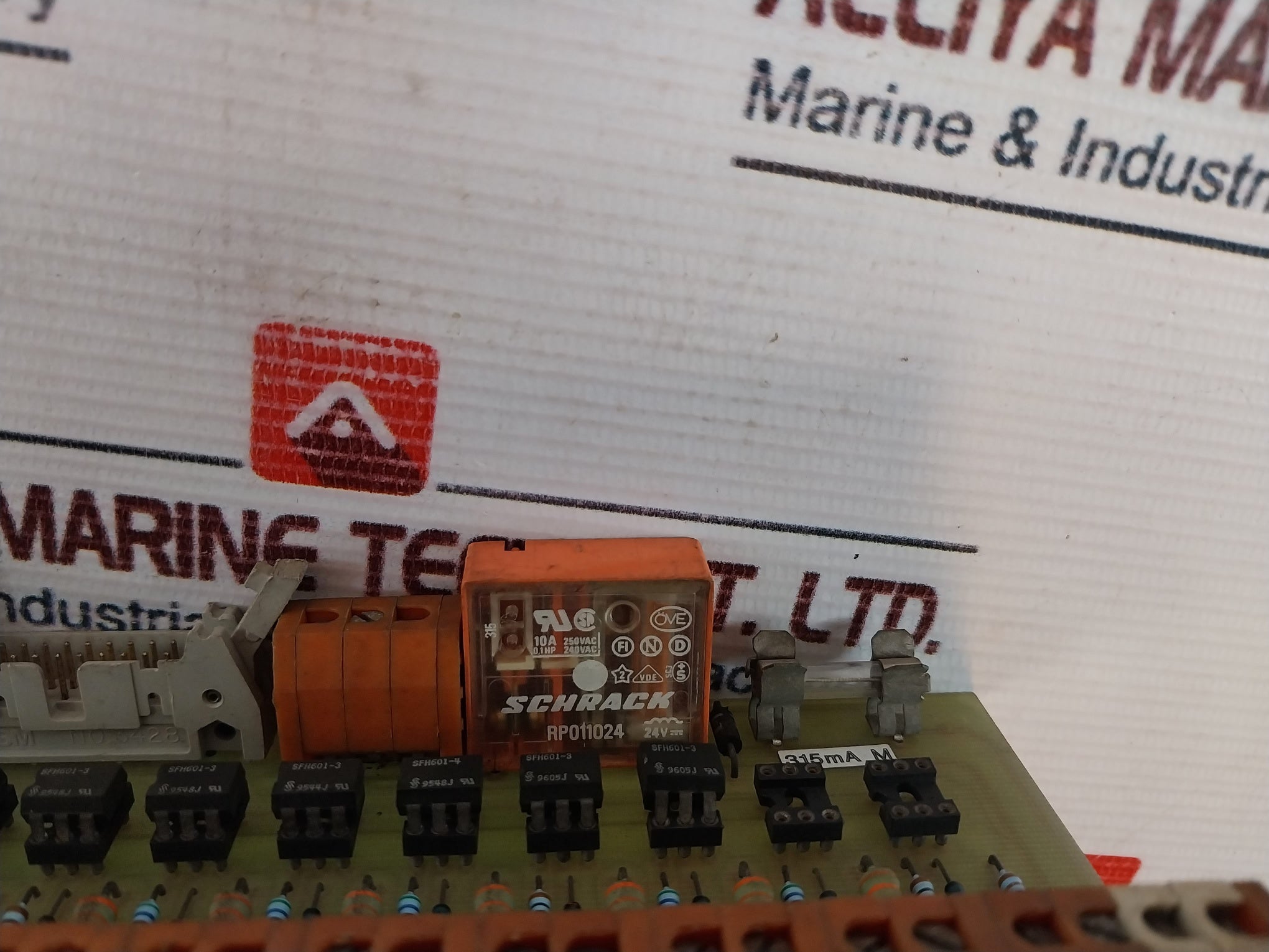 Weidmuller 402017 Interface Module 18-32Dc