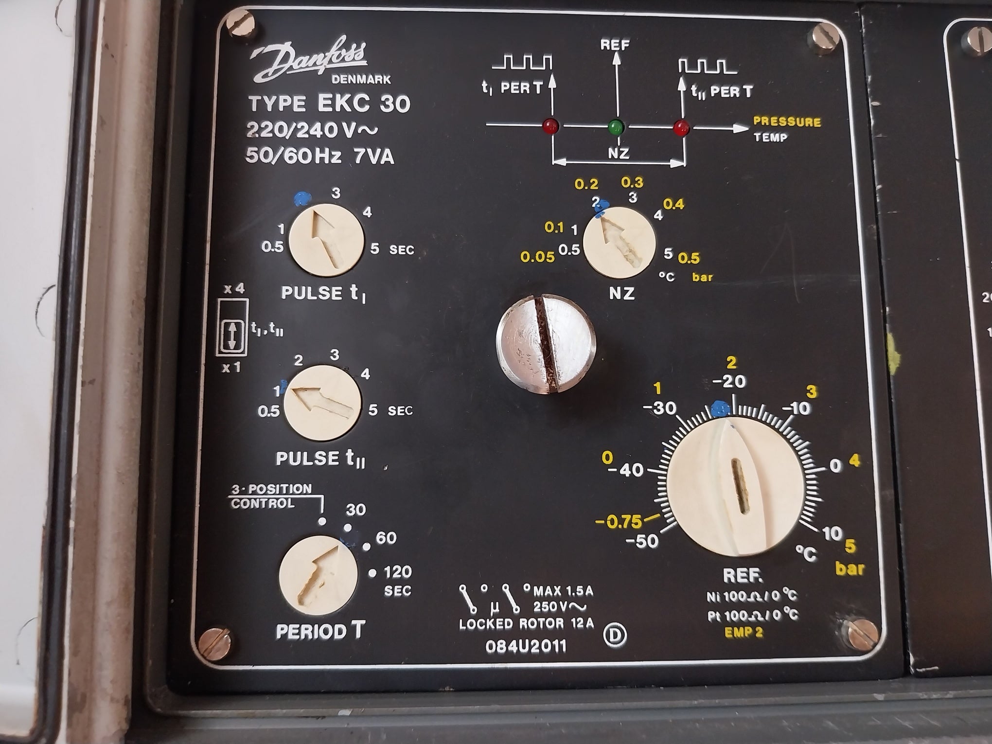 Danfoss EKC 30 Capacity Regulator EKC 30/EKC 31