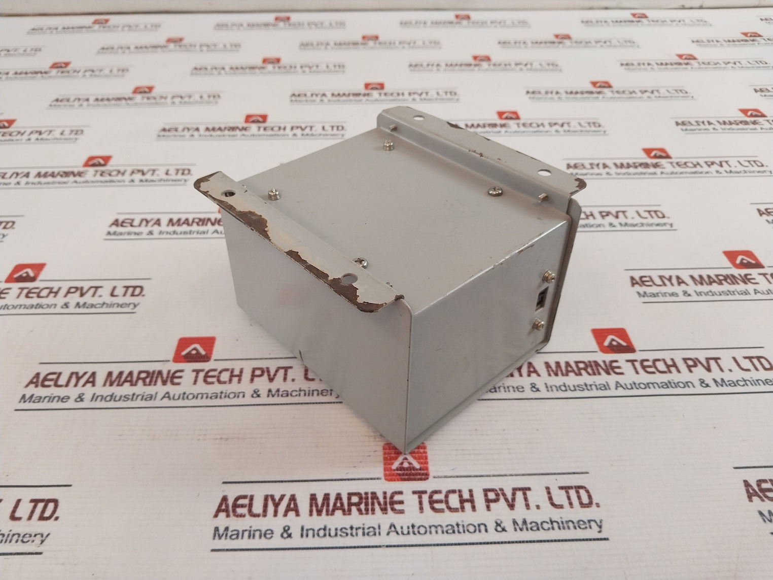 Saracom Nr-93 P.s.u Transformer 110v