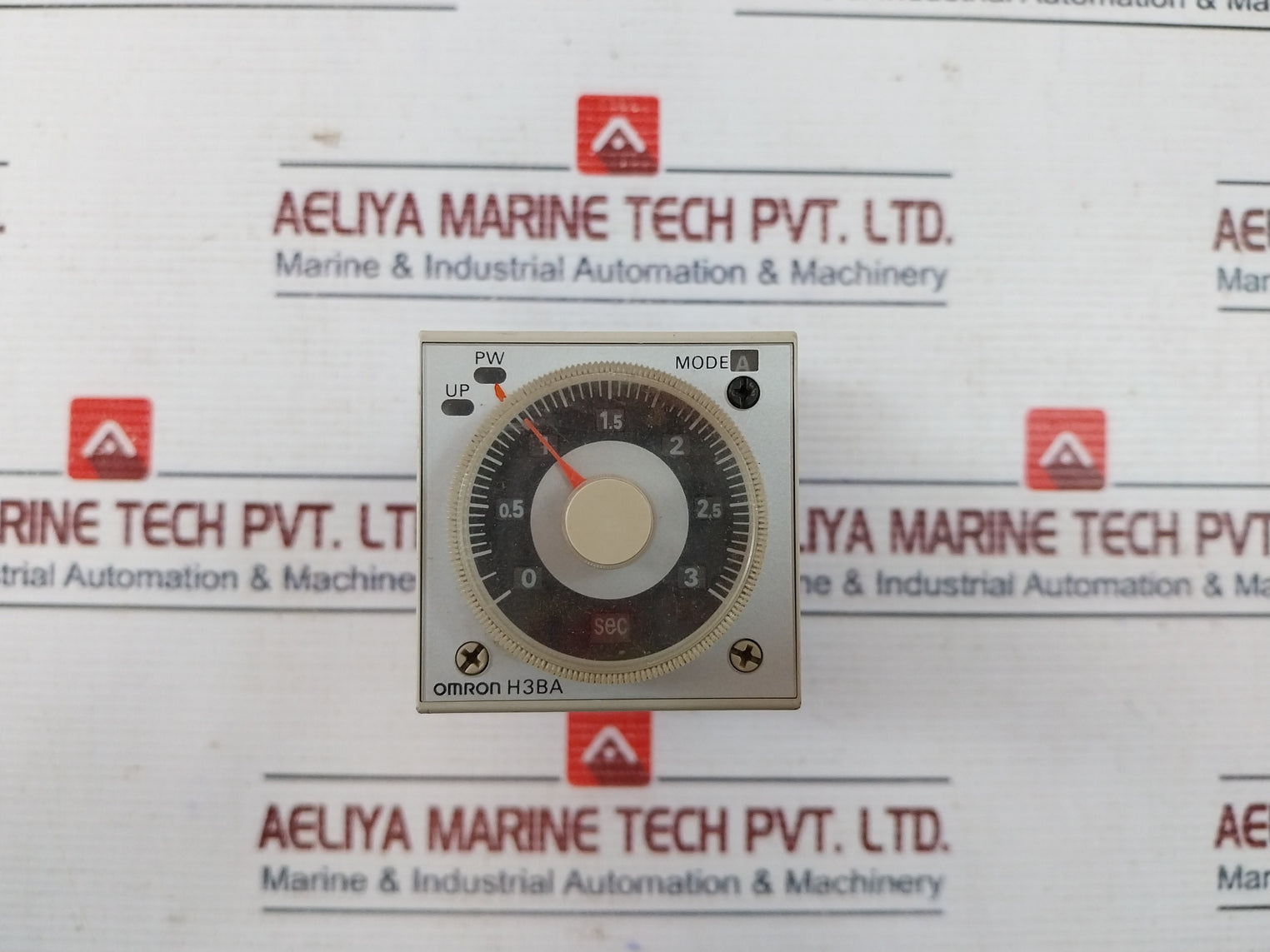 Omron H3Ba-n Timer With Base 0-3 Sec 24Vdc