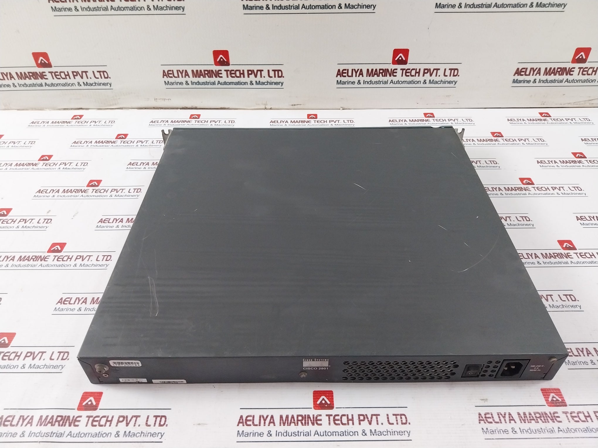 Cisco 2801 Integrated Services Router 100-240V 5A 50/60 Hz