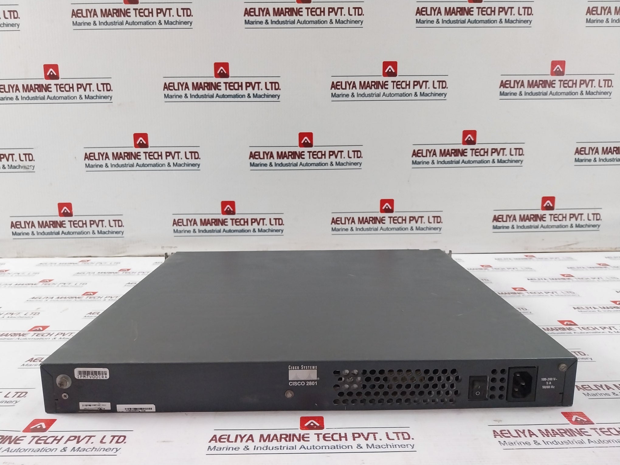 Cisco 2801 Integrated Services Router 100-240V 5A 50/60 Hz