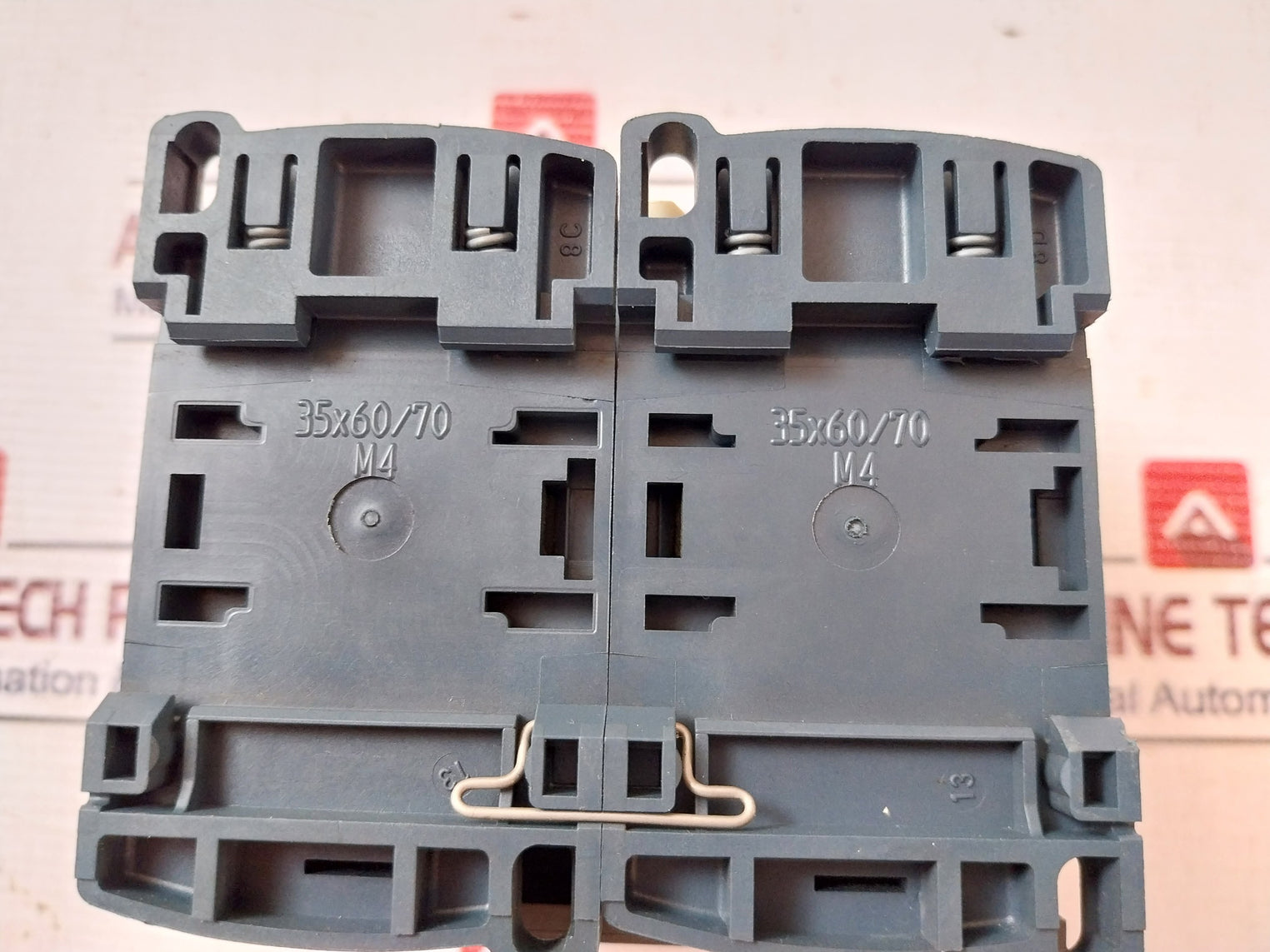 Schneider Electric LC1D12 Contactor 25A 690V 50/60Hz