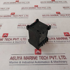 Siemens 7Pu8340-2An20 Time Relay 10S-100H 50/60Hz