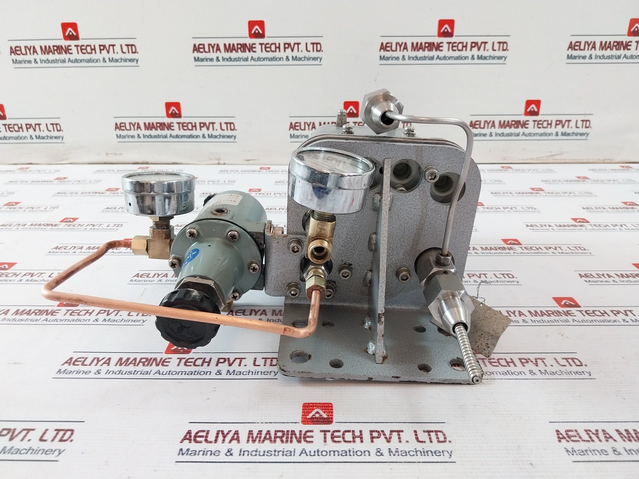 Nagano Keiki Ke 21 Pneumatic Pressure Transmitter W/ Air Regulator Xr 15
