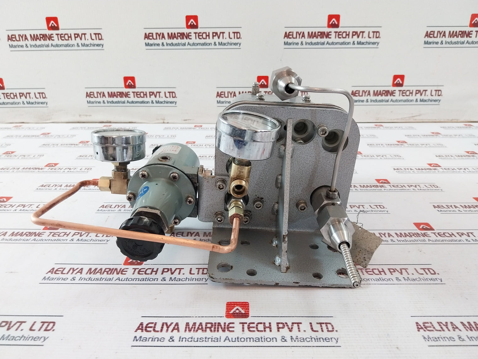 Nagano Keiki Ke 21 Pneumatic Pressure Transmitter W/ Air Regulator Xr 15