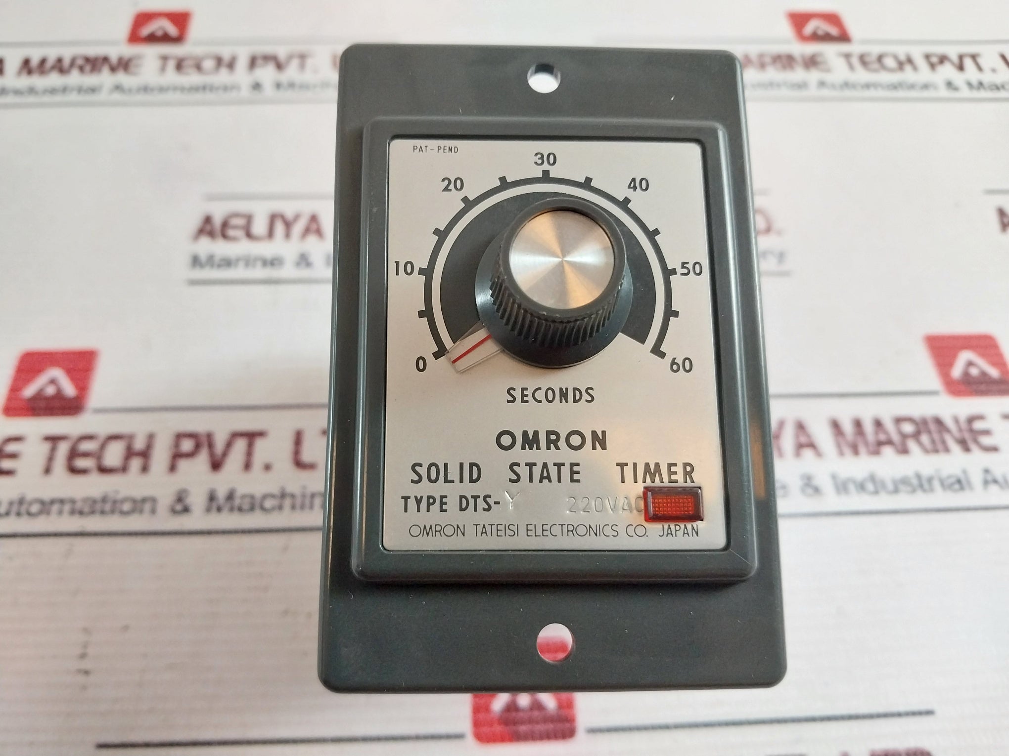 Omron DTS-Y Solid State Timer 0-60 Sec 220V AC