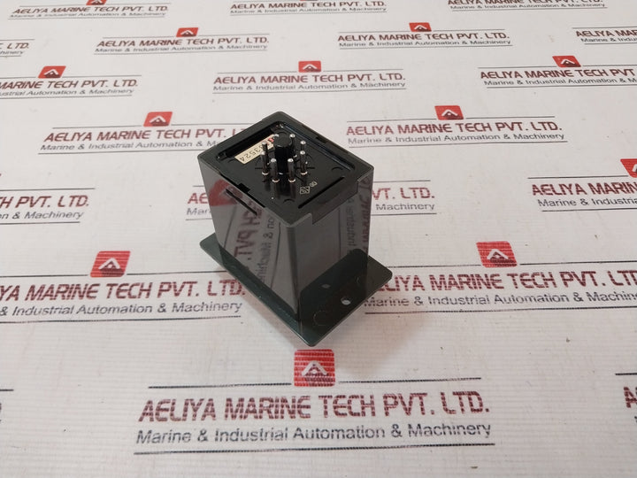 Omron DTS-Y Solid State Timer DTS-44A001C 60s 50/60Hz