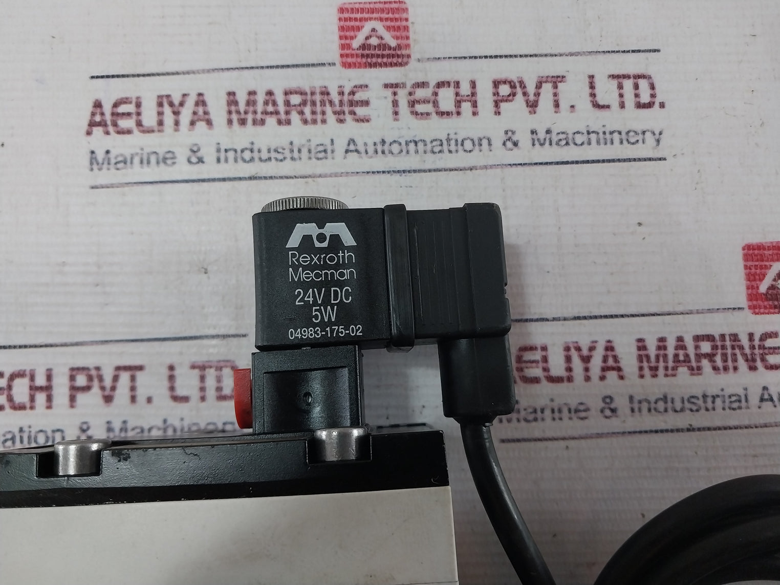 Rexroth Mecman 5802720000 Pneumatic Directional Valve 5812110100