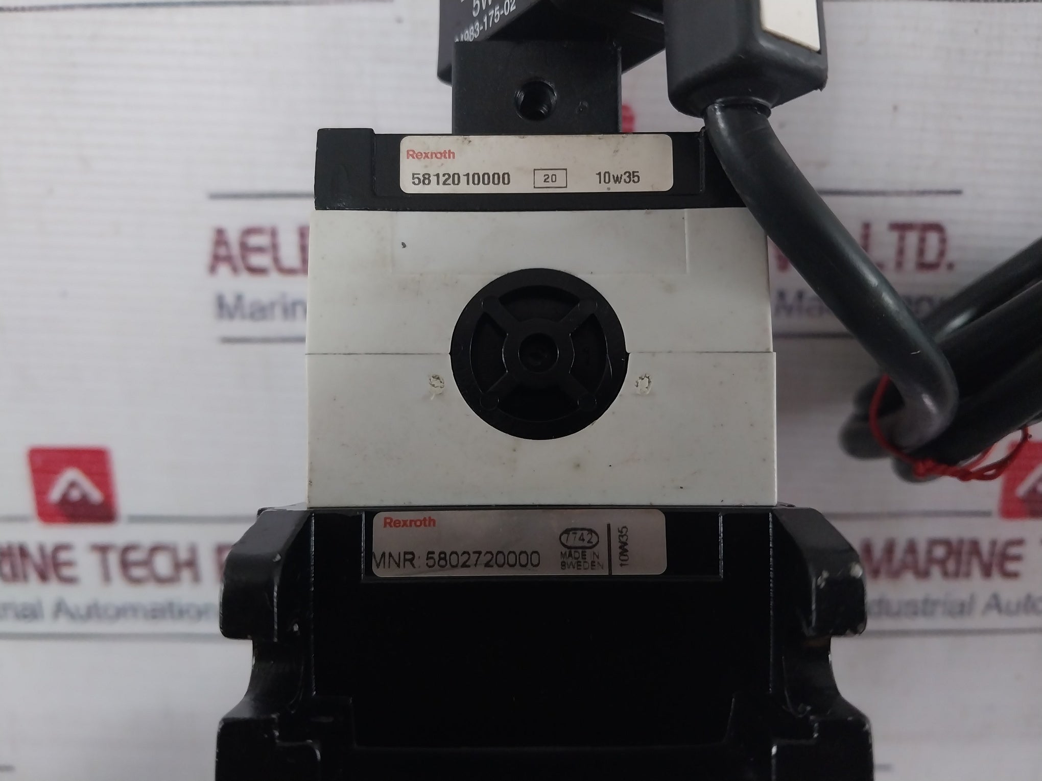 Rexroth Mecman 5802720000 Pneumatic Directional Valve 5812110100