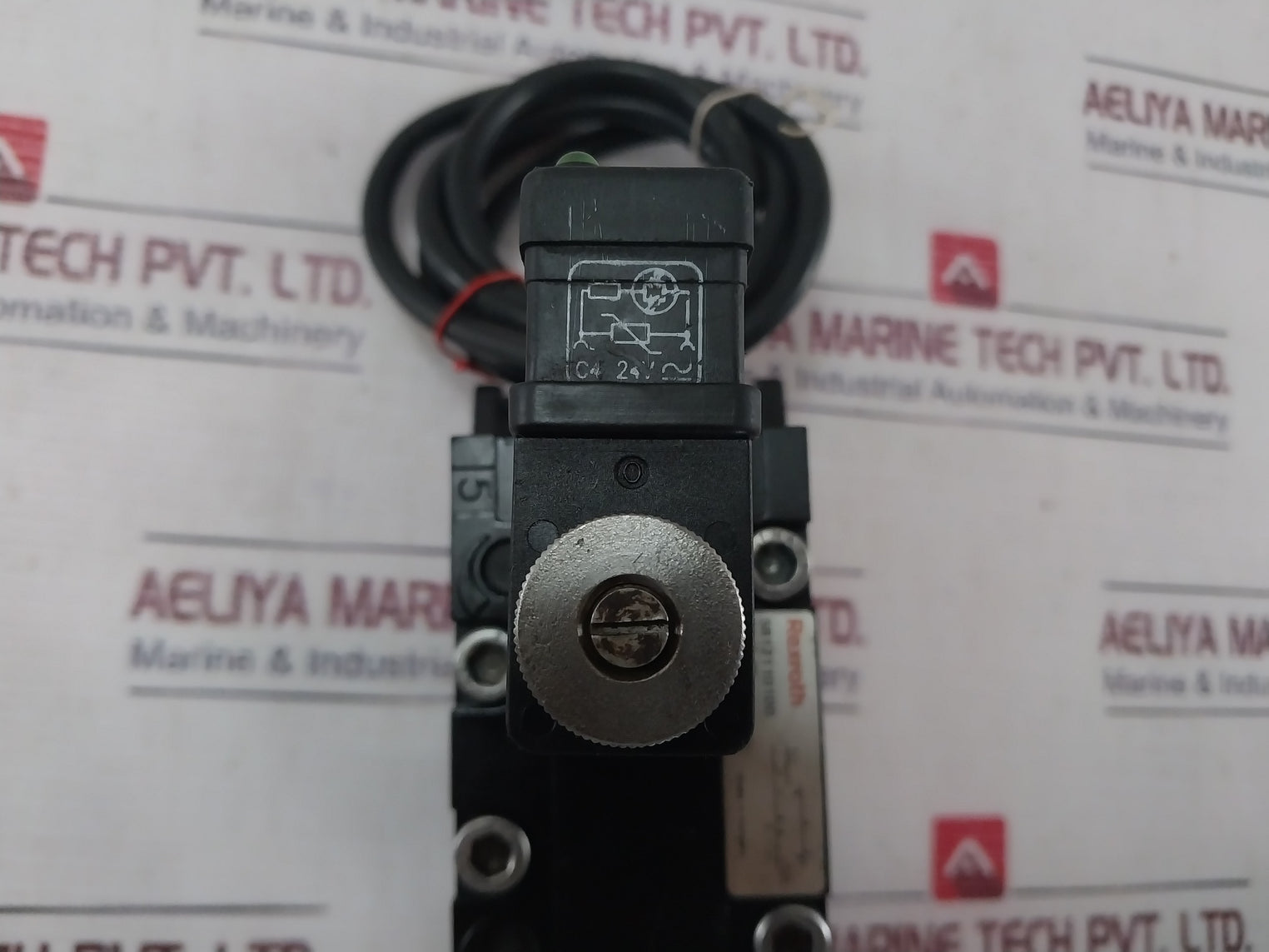 Rexroth Mecman 5802720000 Pneumatic Directional Valve 5812110100