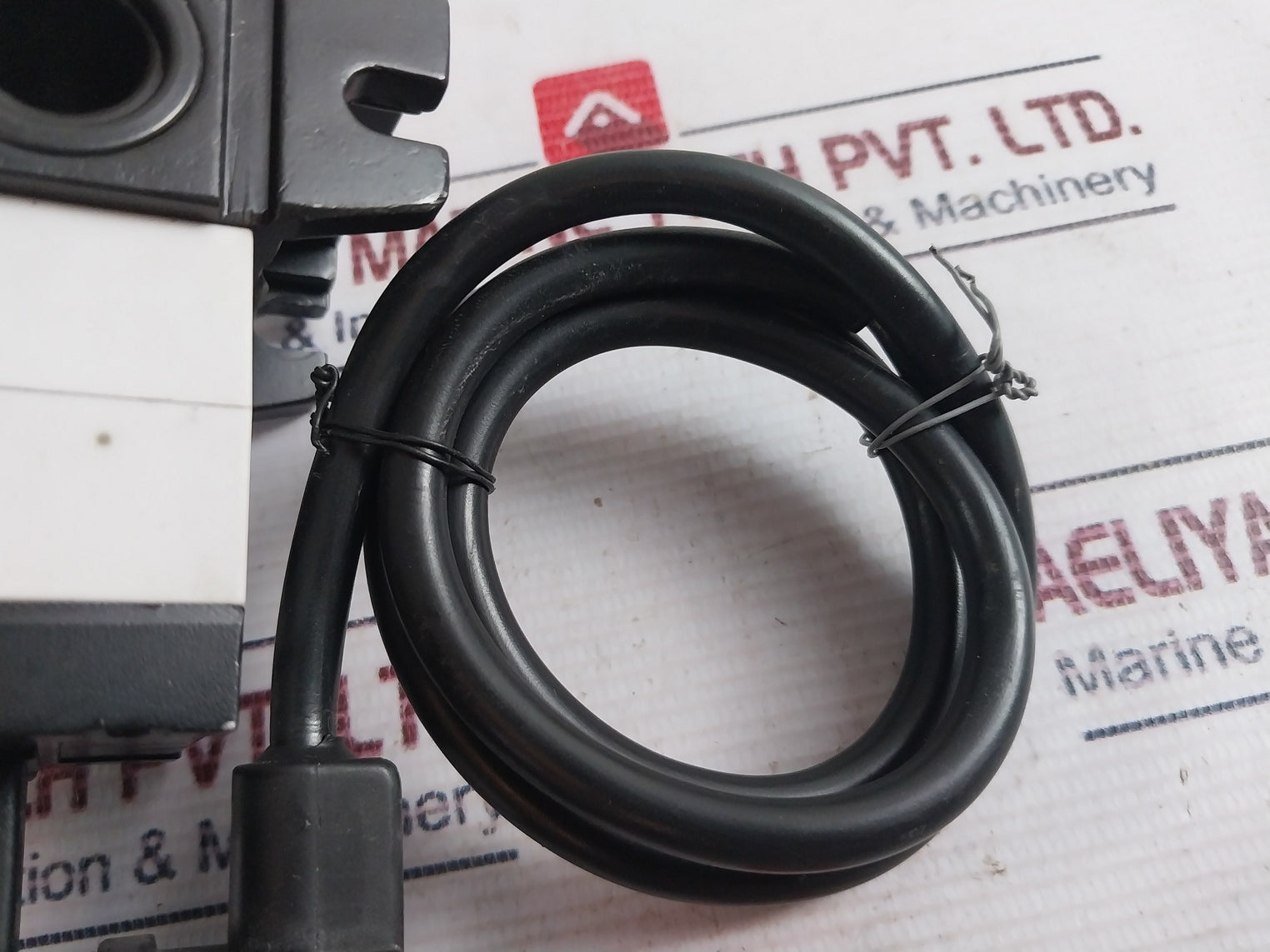 Rexroth 5812110100 Directional Pneumatic Valve 5W 24Vdc