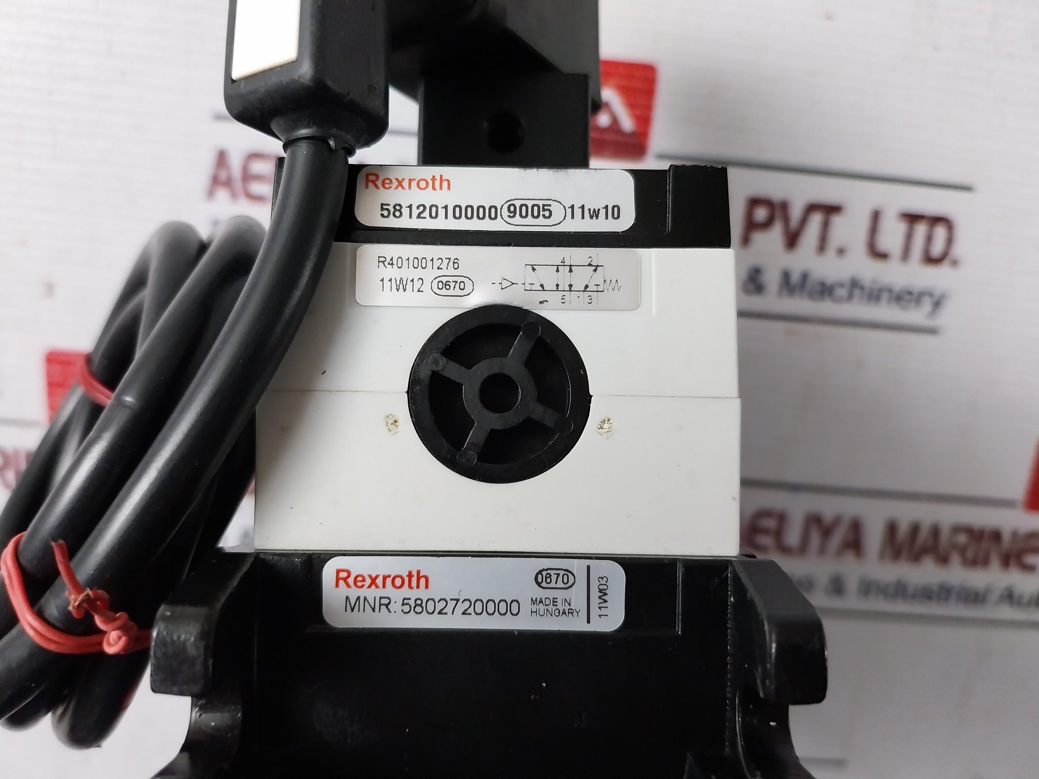 Rexroth 5812110100 Solenoid Valve 5802720000