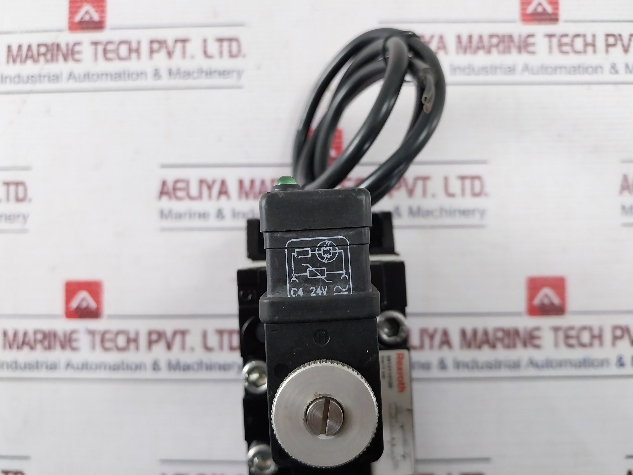 Rexroth 5812110100 Directional Pneumatic Valve 24V Dc 5W