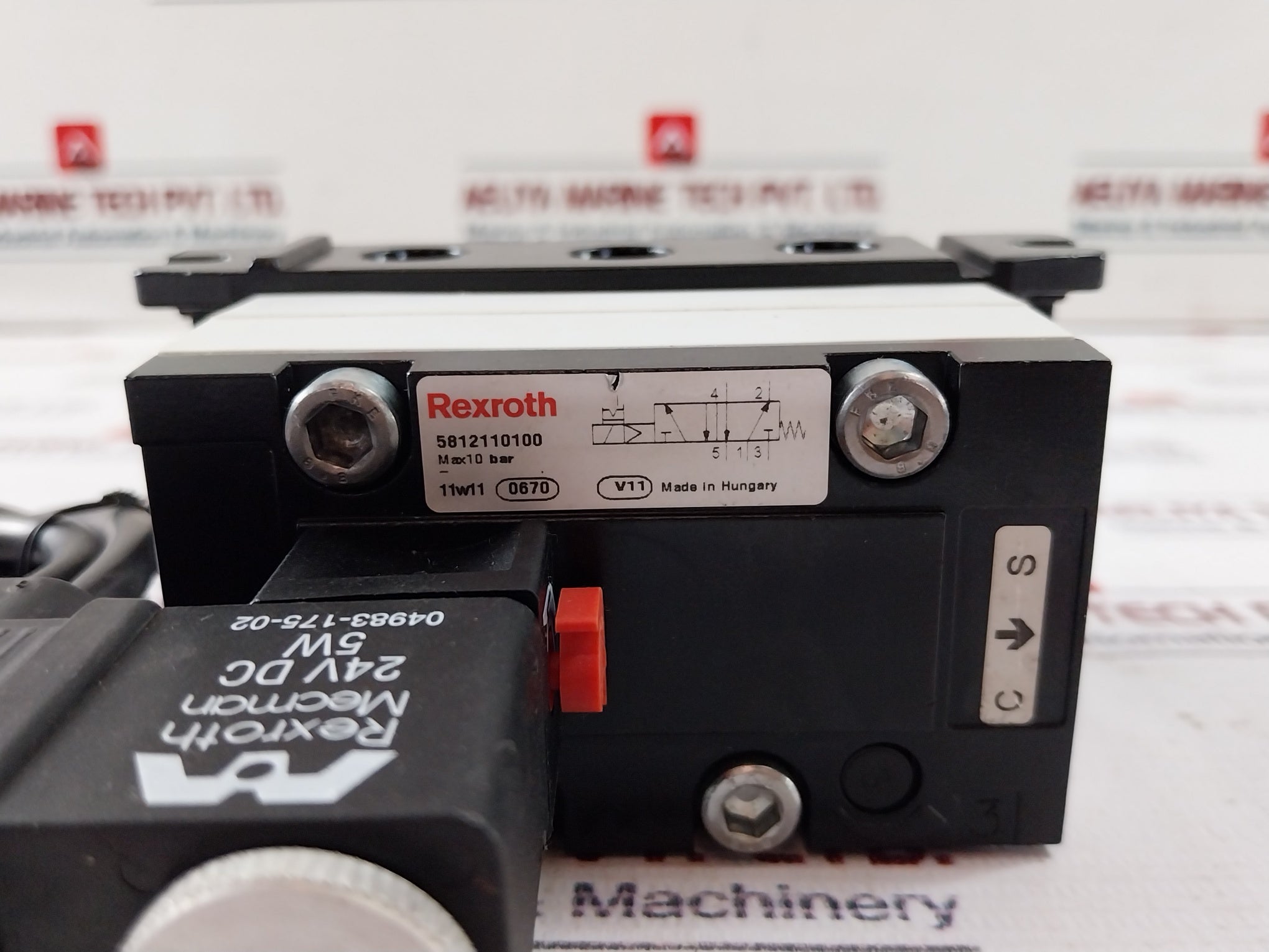 Rexroth 5812110100 Directional Pneumatic Valve 24V Dc 5W