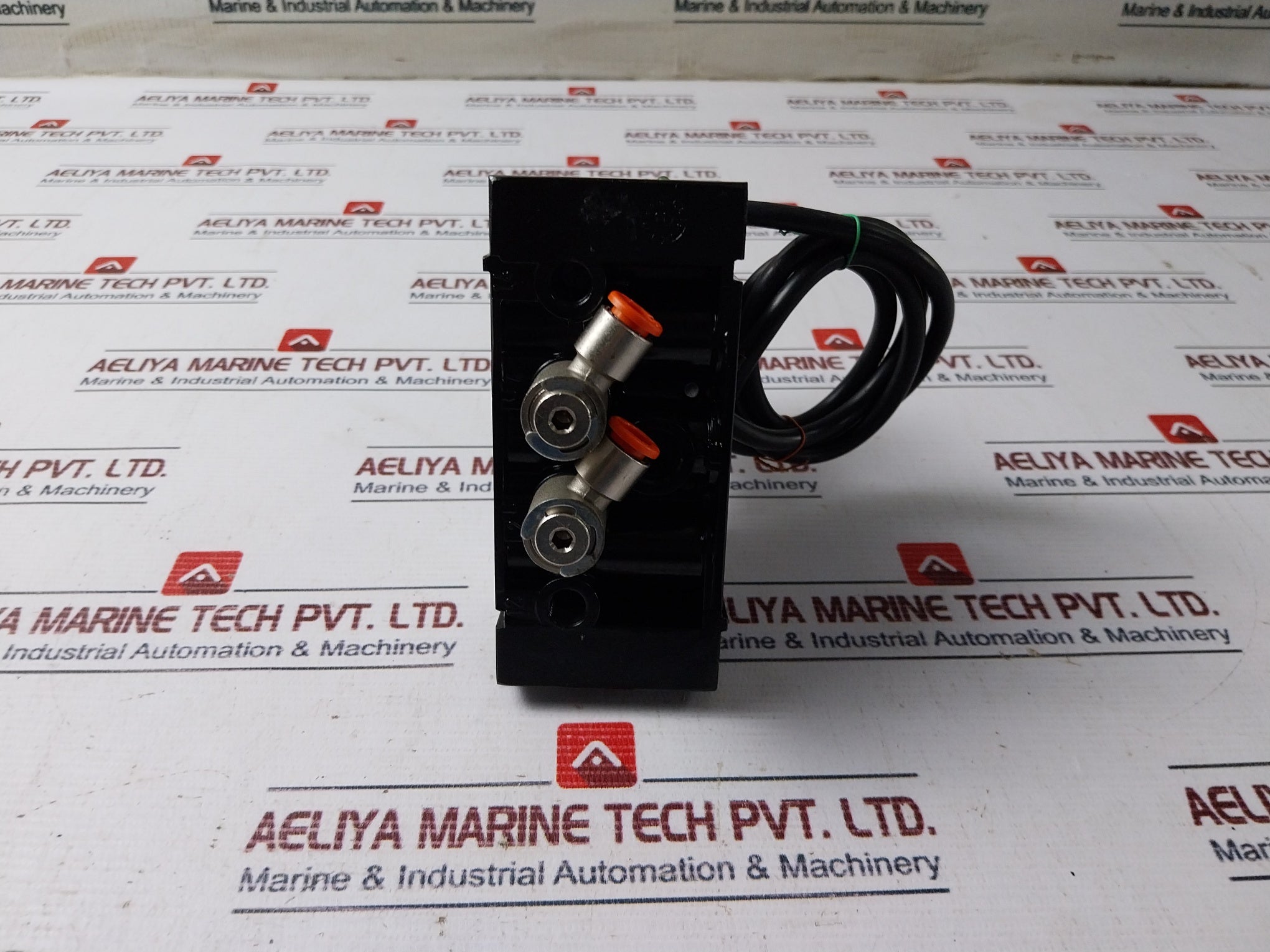 Rexroth 5812110100 Solenoid Valve 24V Dc 5W