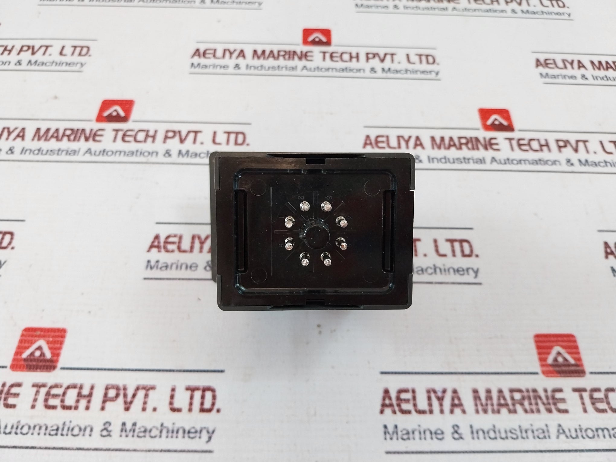 Omron DTS-Y Solid State Timer 0-60 Seconds 220 VAC