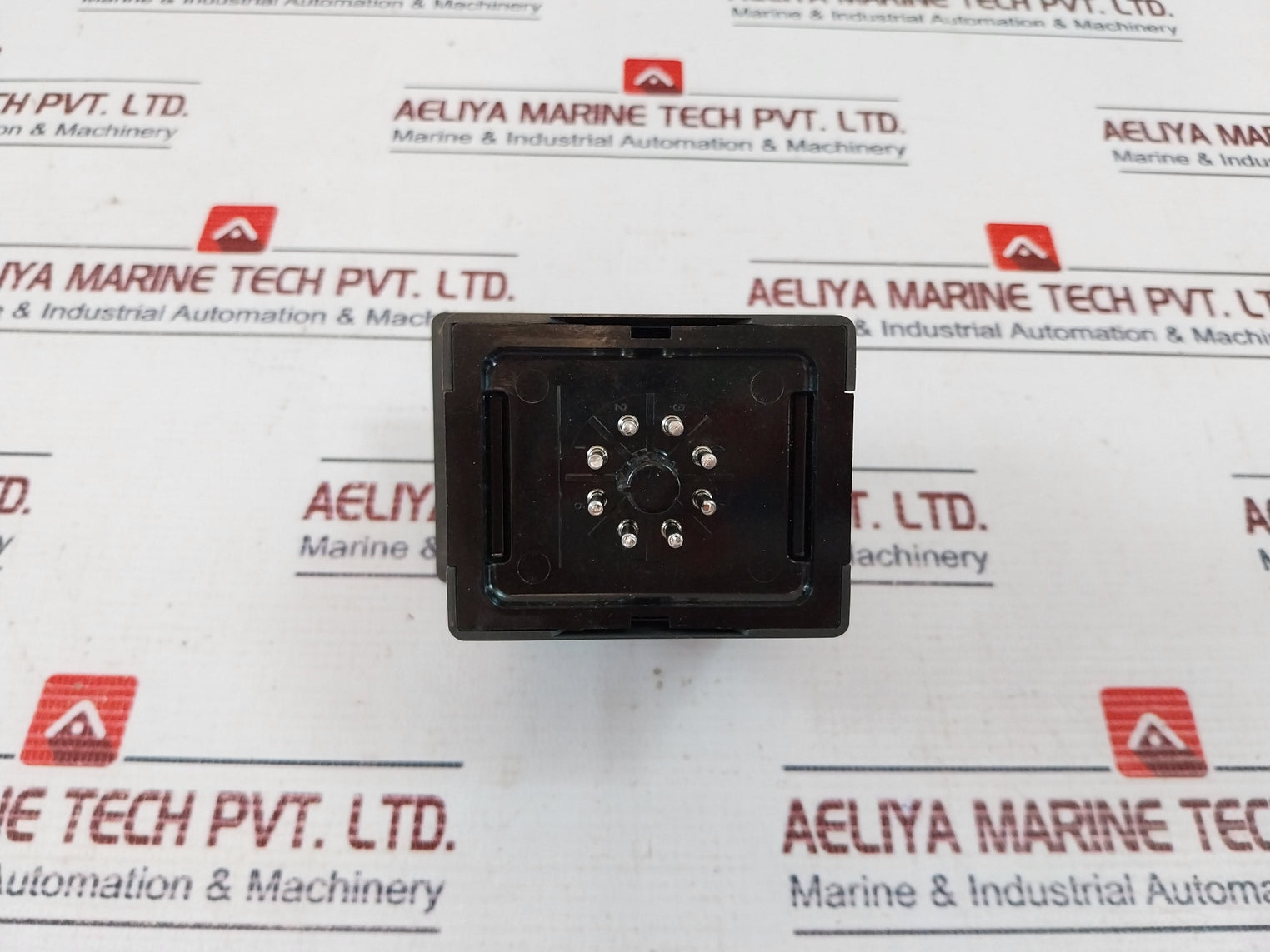 Omron DTS-Y Solid State Timer 0-60 Seconds 220 VAC