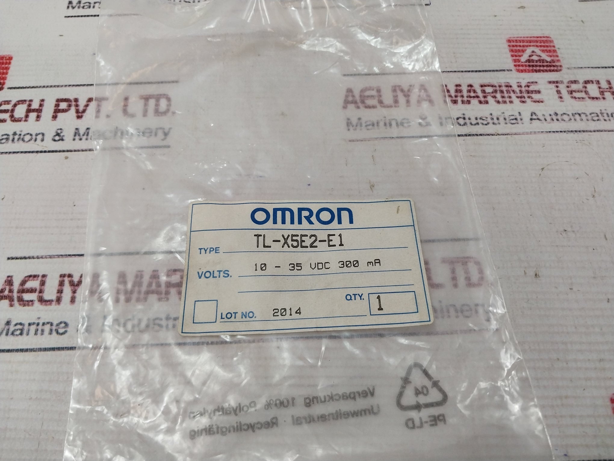 Omron Tl-x5E2-e1 Rpm Sensor 10-35 Vdc 300 Ma