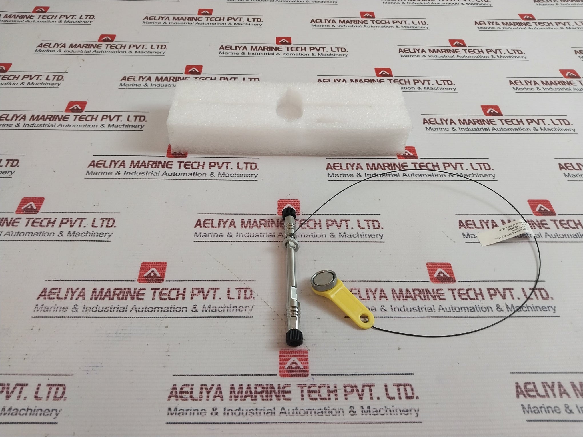 Waters 186005620 Ultraperformance LC C18 1.7µM 2.1 X 75MM Column