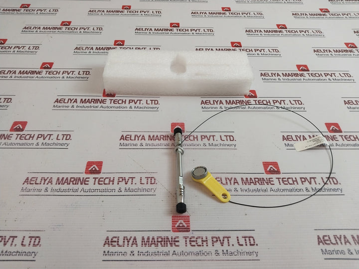 Waters 186005620 Ultraperformance LC C18 1.7µM 2.1 X 75MM Column