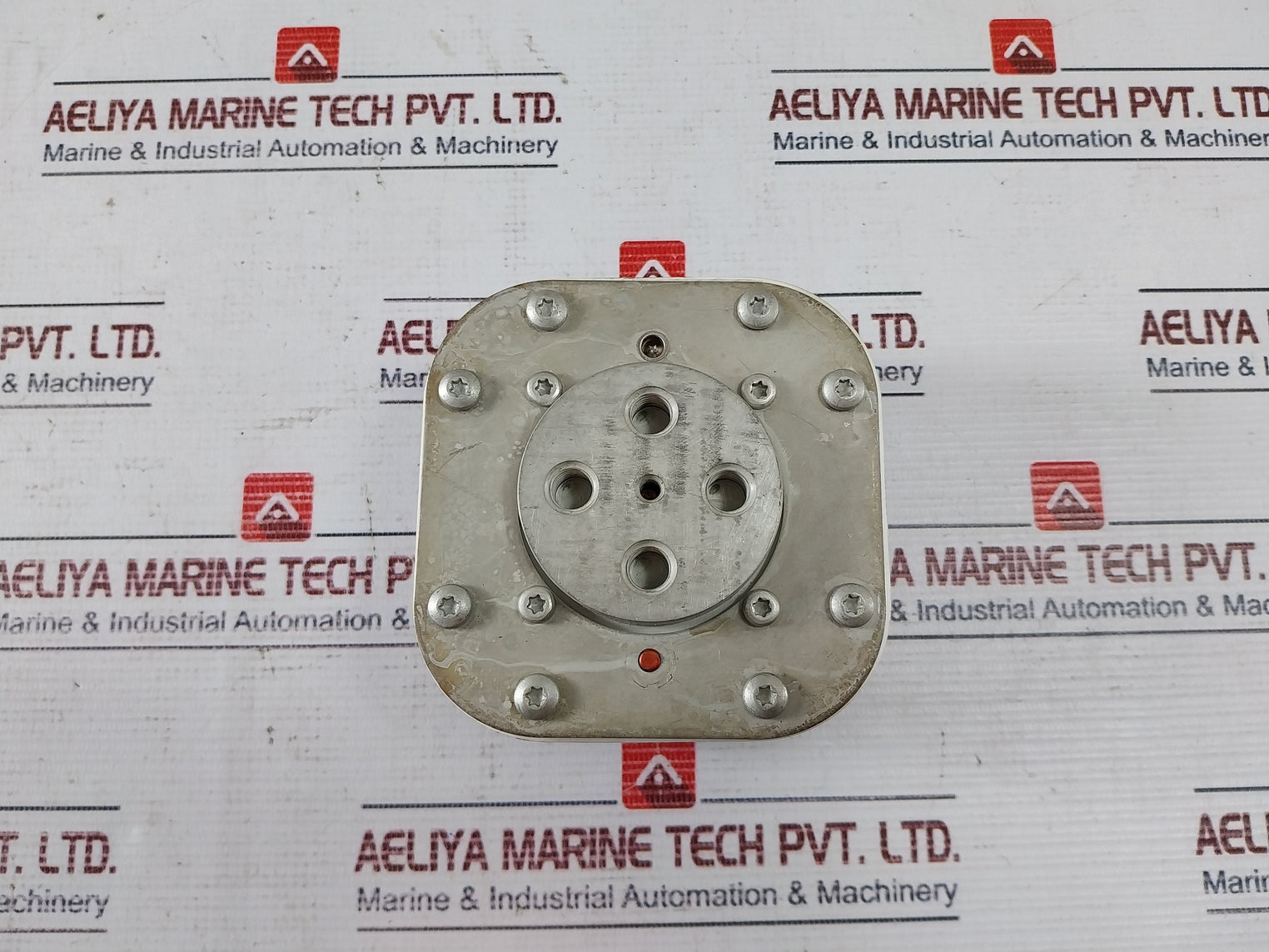 Eaton 170M7059 High Speed Square Body Fuse 1250A Ir700-200Ka
