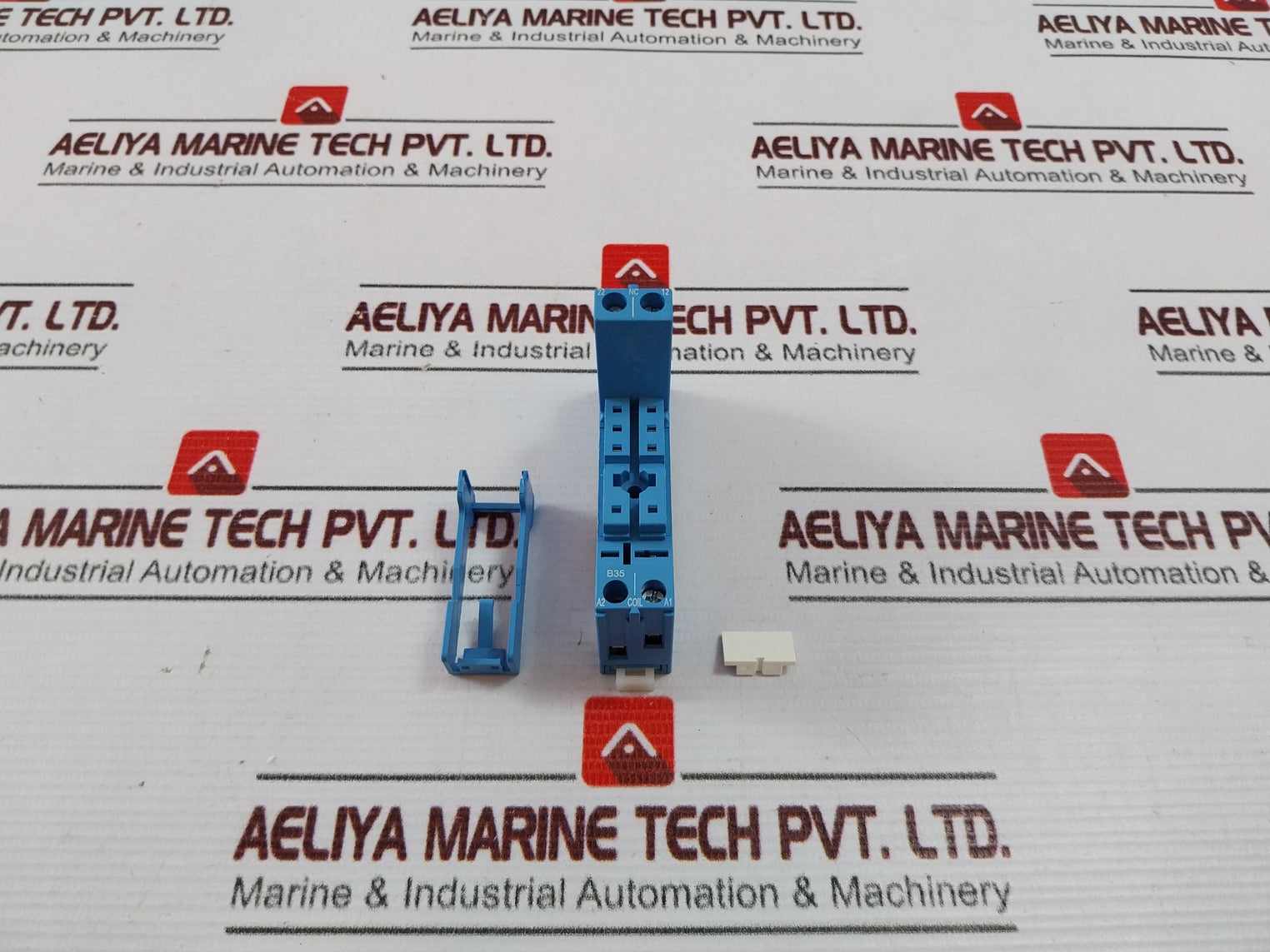 Lot of 7X Finder 95.05 Relay Socket 10000125212, 10A 300V