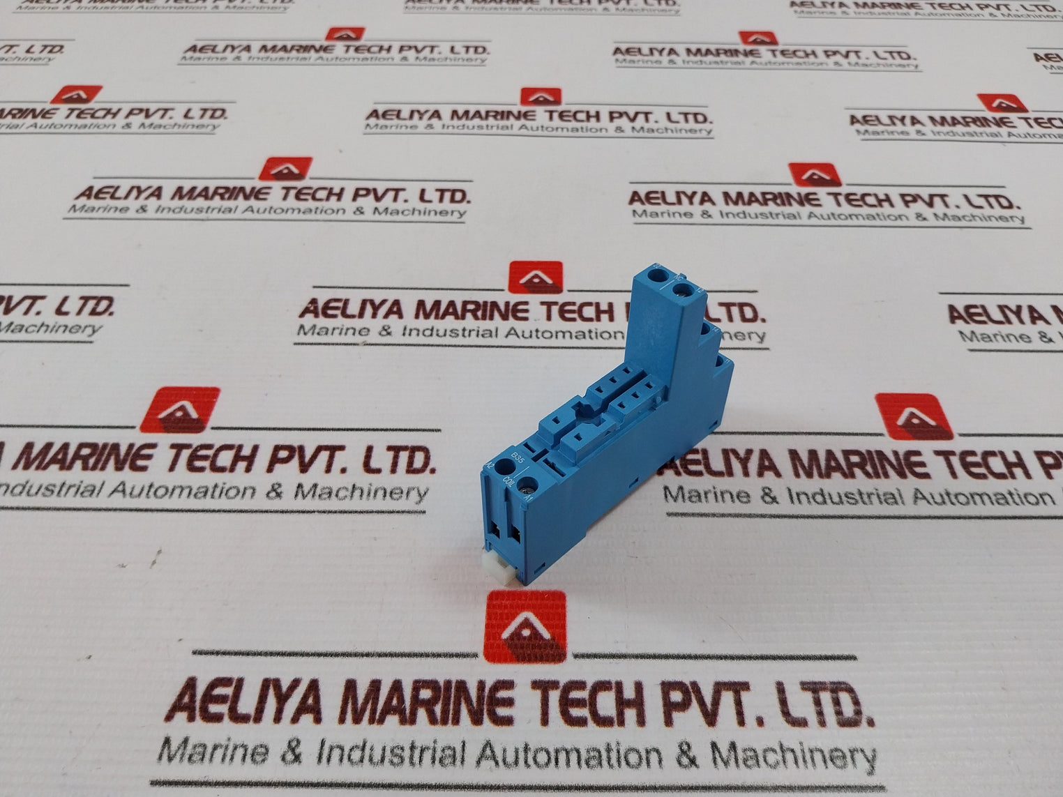 Lot of 7X Finder 95.05 Relay Socket 10000125212, 10A 300V