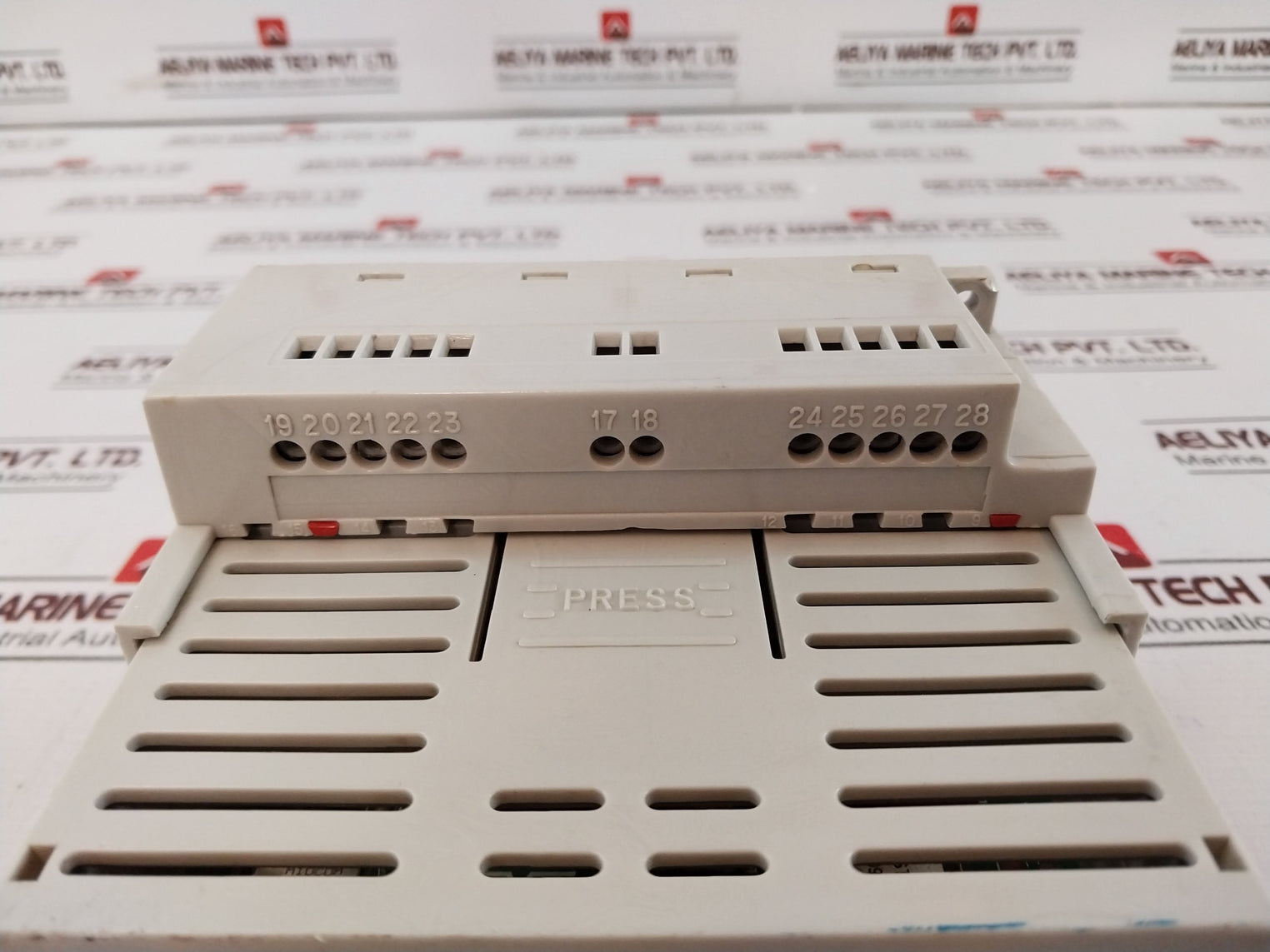 Sixnet St-di-024-16 Discrete I/O Module