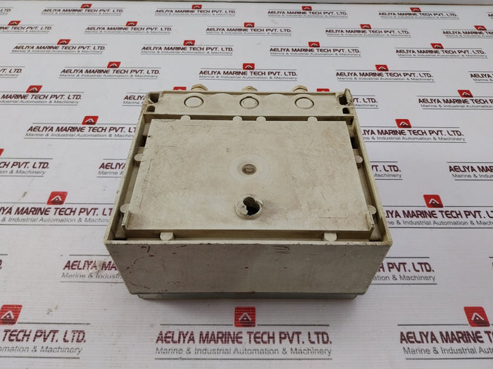 Uni-Safe Electronics SL 6000 Salinometer 1.530 Kg
