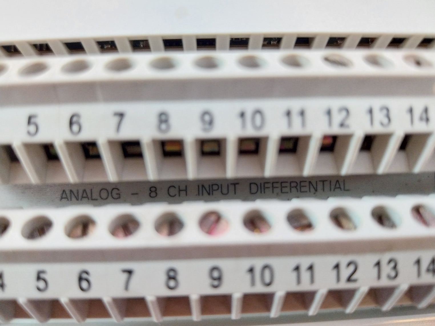 Schneider Electric 170Aai03000 Analog Input Module