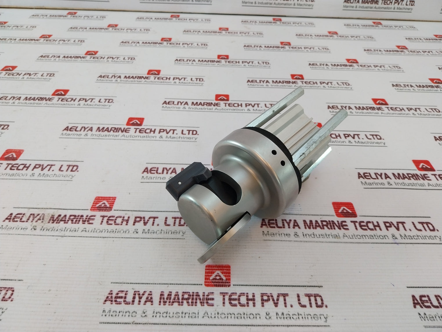 Smc Ecdq2b32-0015-dk Compact Cylinder 28916356