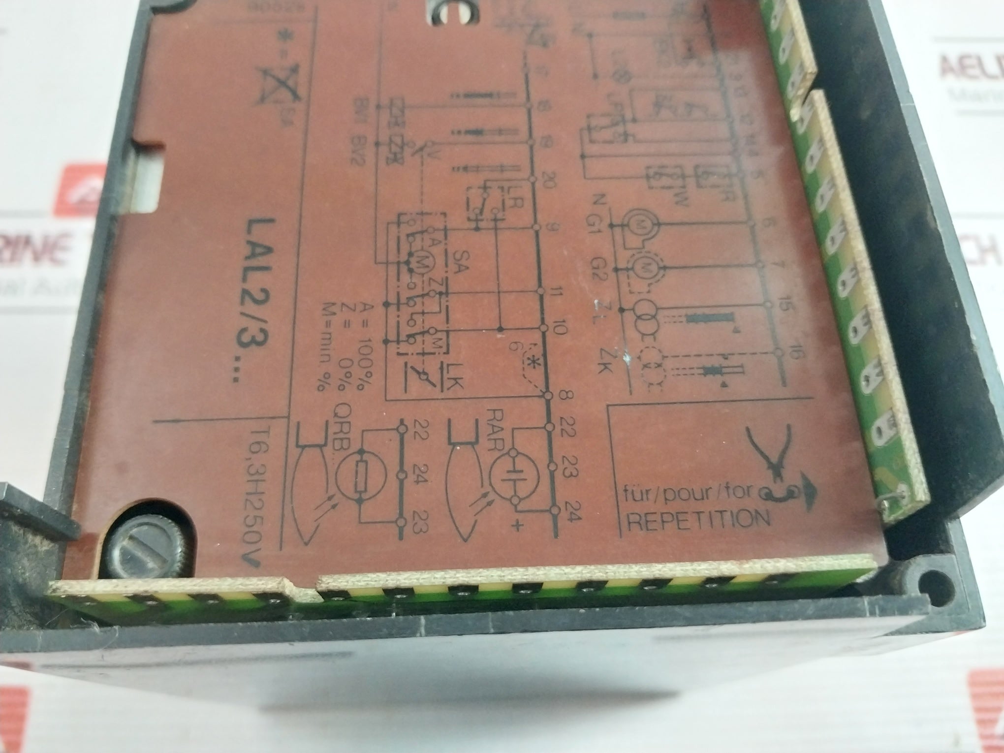 Siemens Lal3.25 Burner Controller Serie 02 50-60Hz