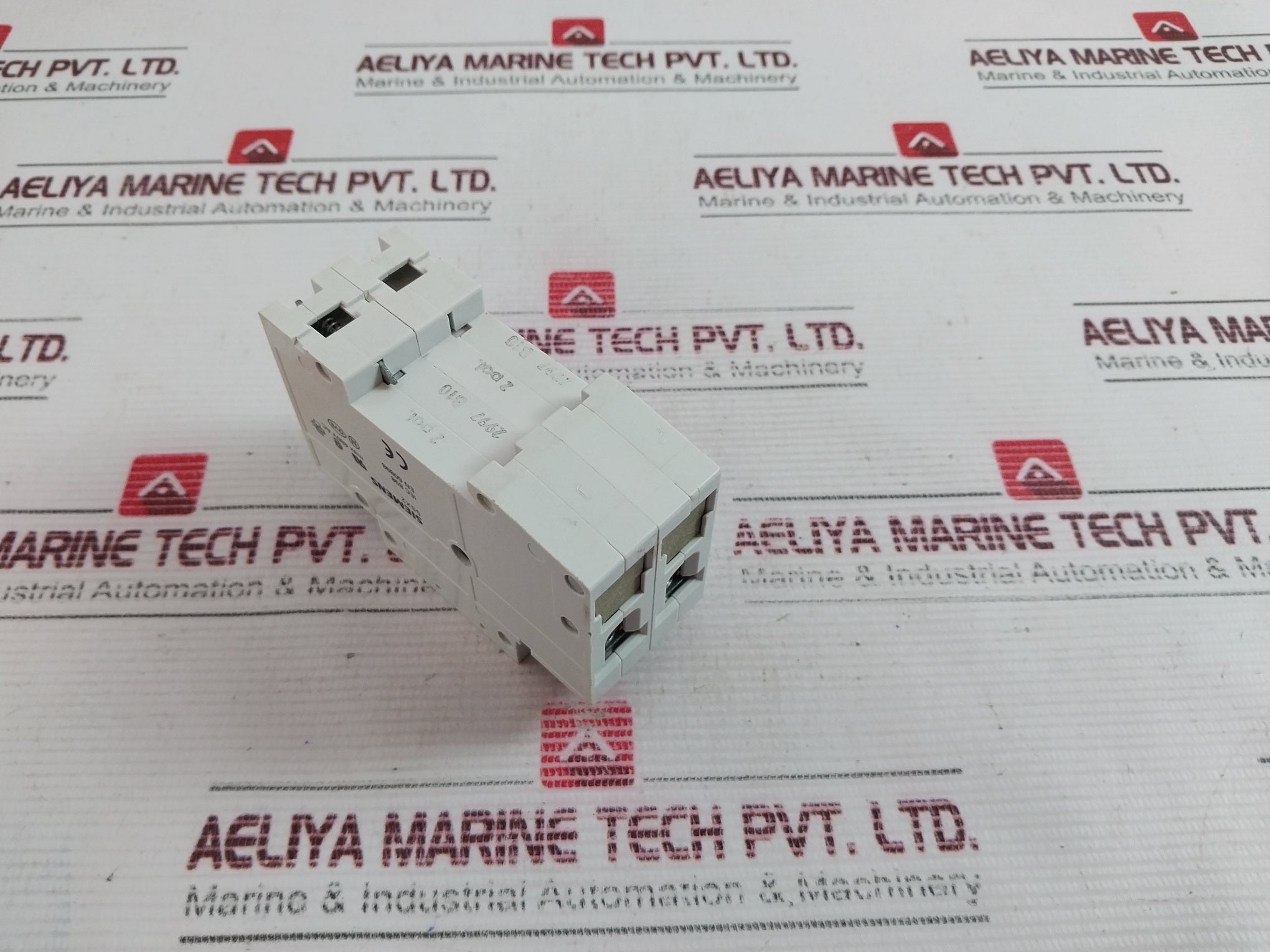 Siemens 5Sx22 Din Rail Circuit Breaker 480V Ac