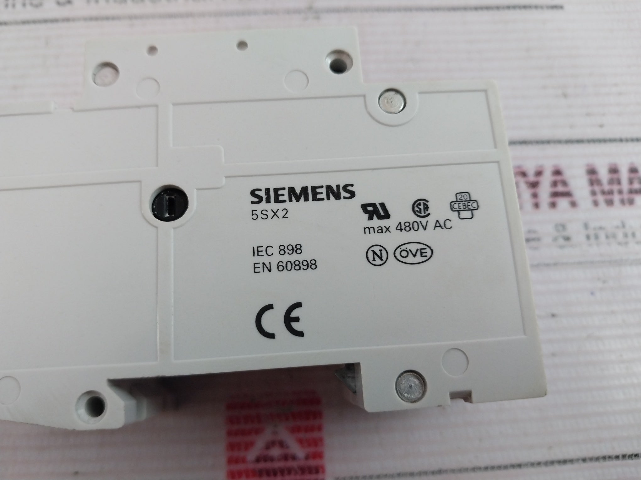 Siemens 5Sx22 Din Rail Circuit Breaker 480V Ac