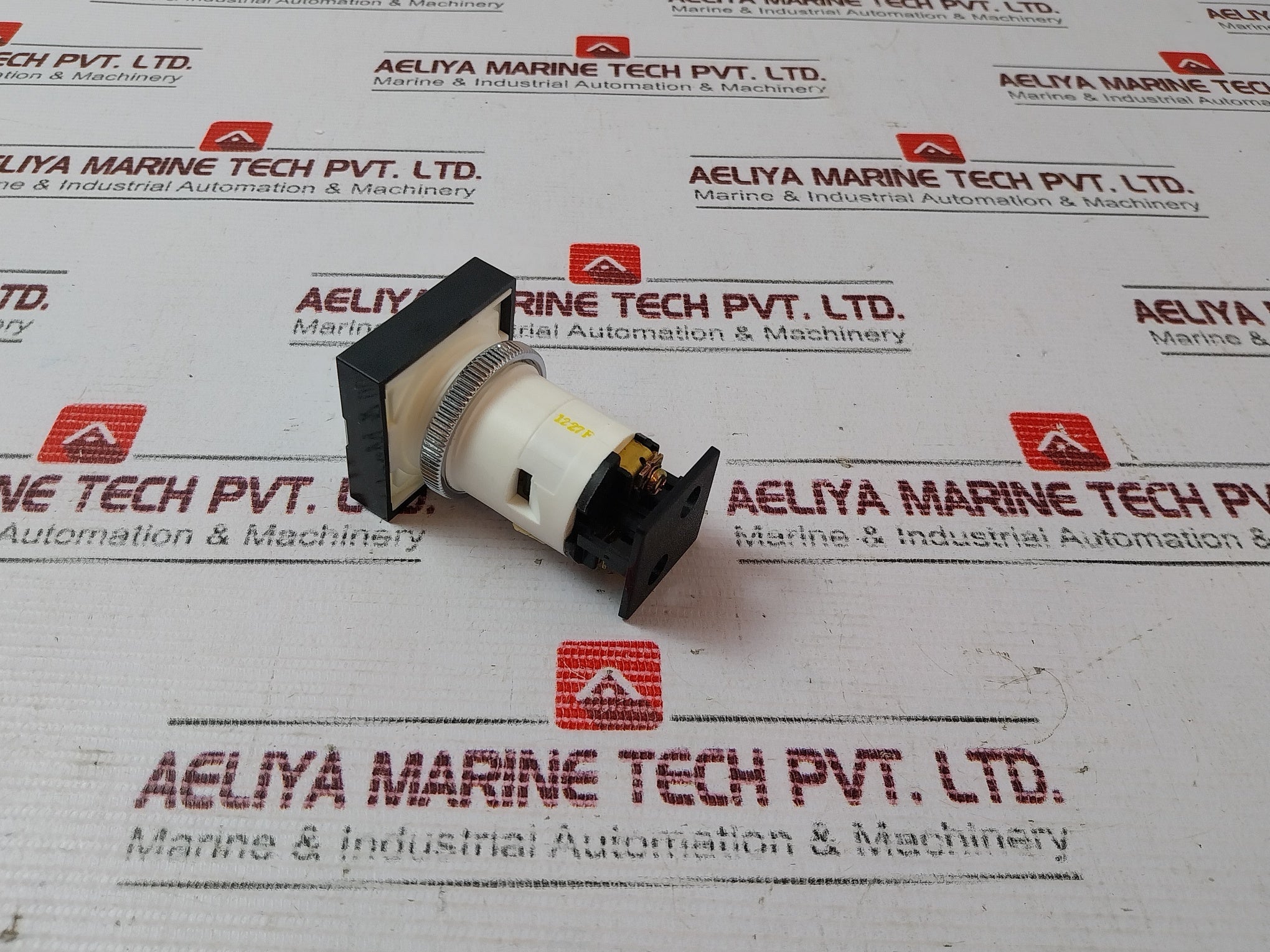 Fuji Electric Ah30 Pilot Light Command Switch