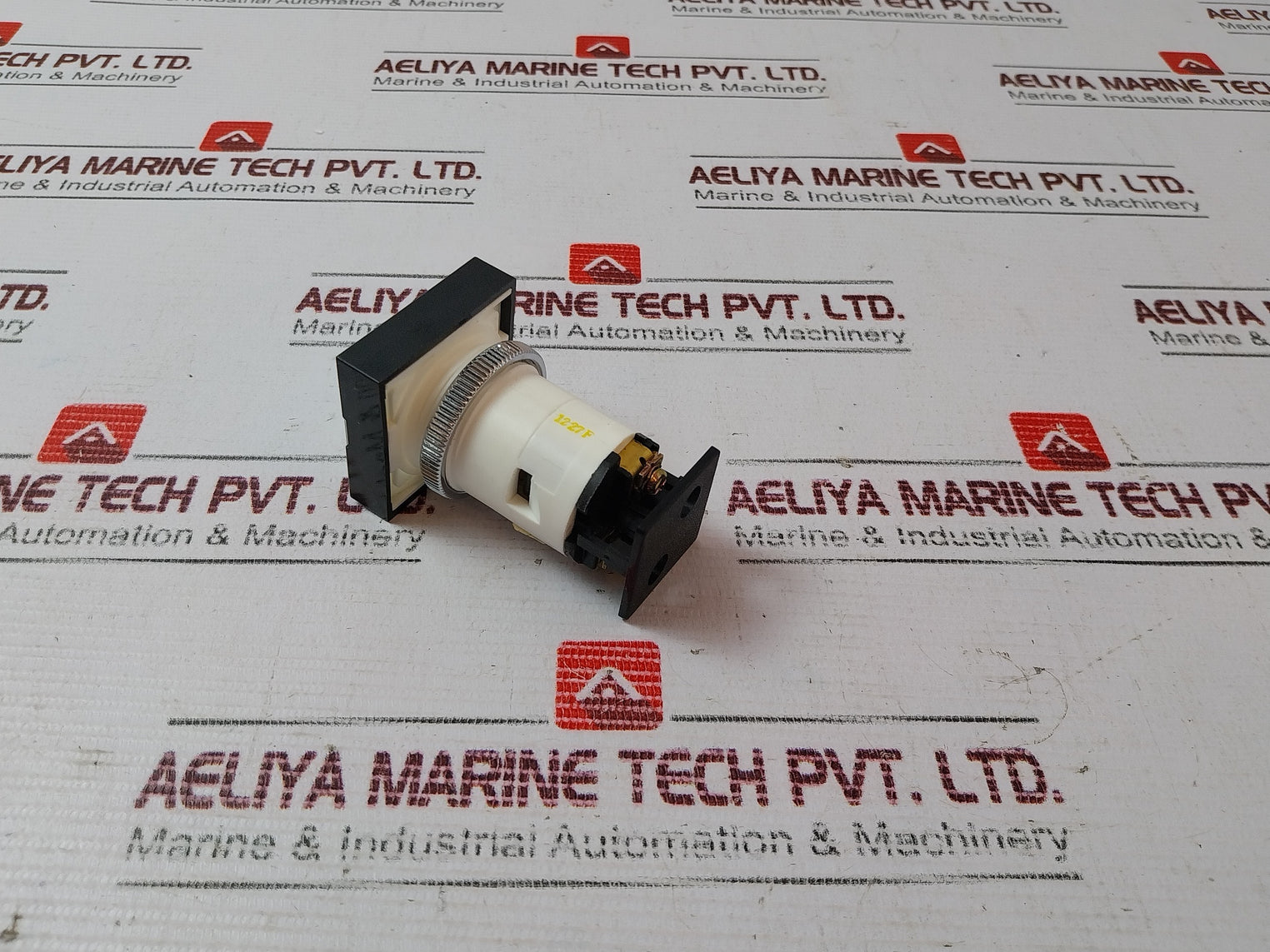 Fuji Electric Ah30 Pilot Light Command Switch