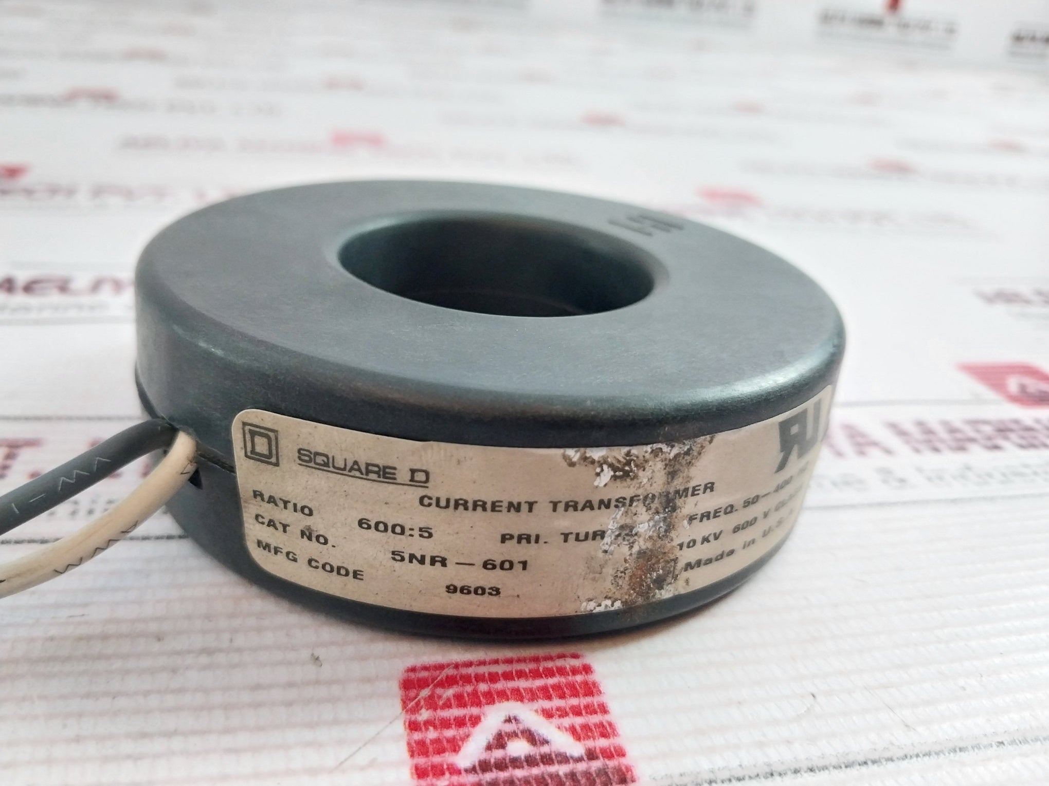Square D 5Nr-601 Current Transformer 600:5