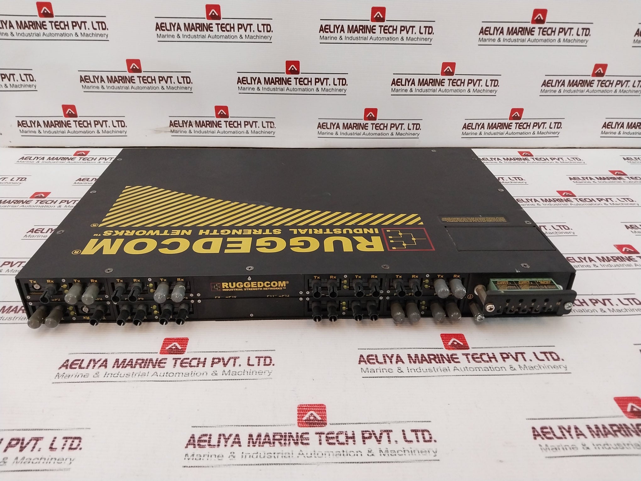 Ruggedcom Rsg2100 Industrial Network Switch 50-60 Hz, 600 Ma