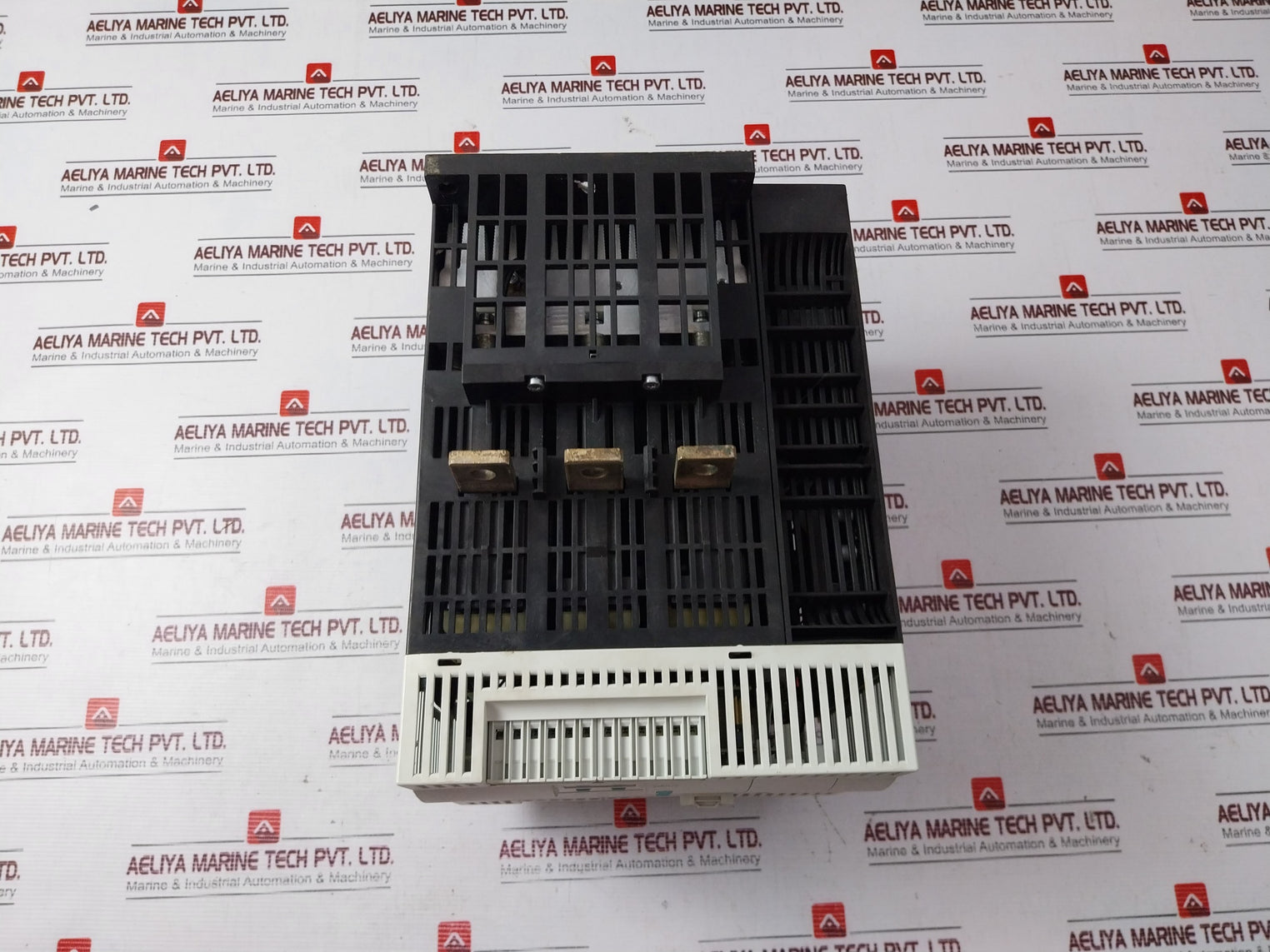 Siemens 3RW4443-6BC34 SIRIUS Soft Starter 115V 50-60Hz IP00