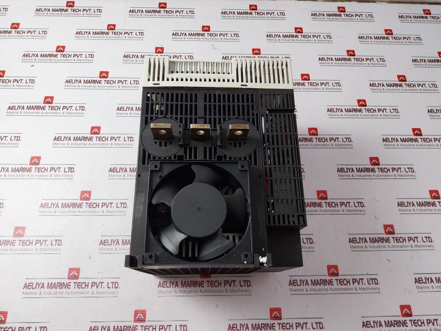 Siemens 3RW4443-6BC34 SIRIUS Soft Starter 115V 50-60Hz IP00