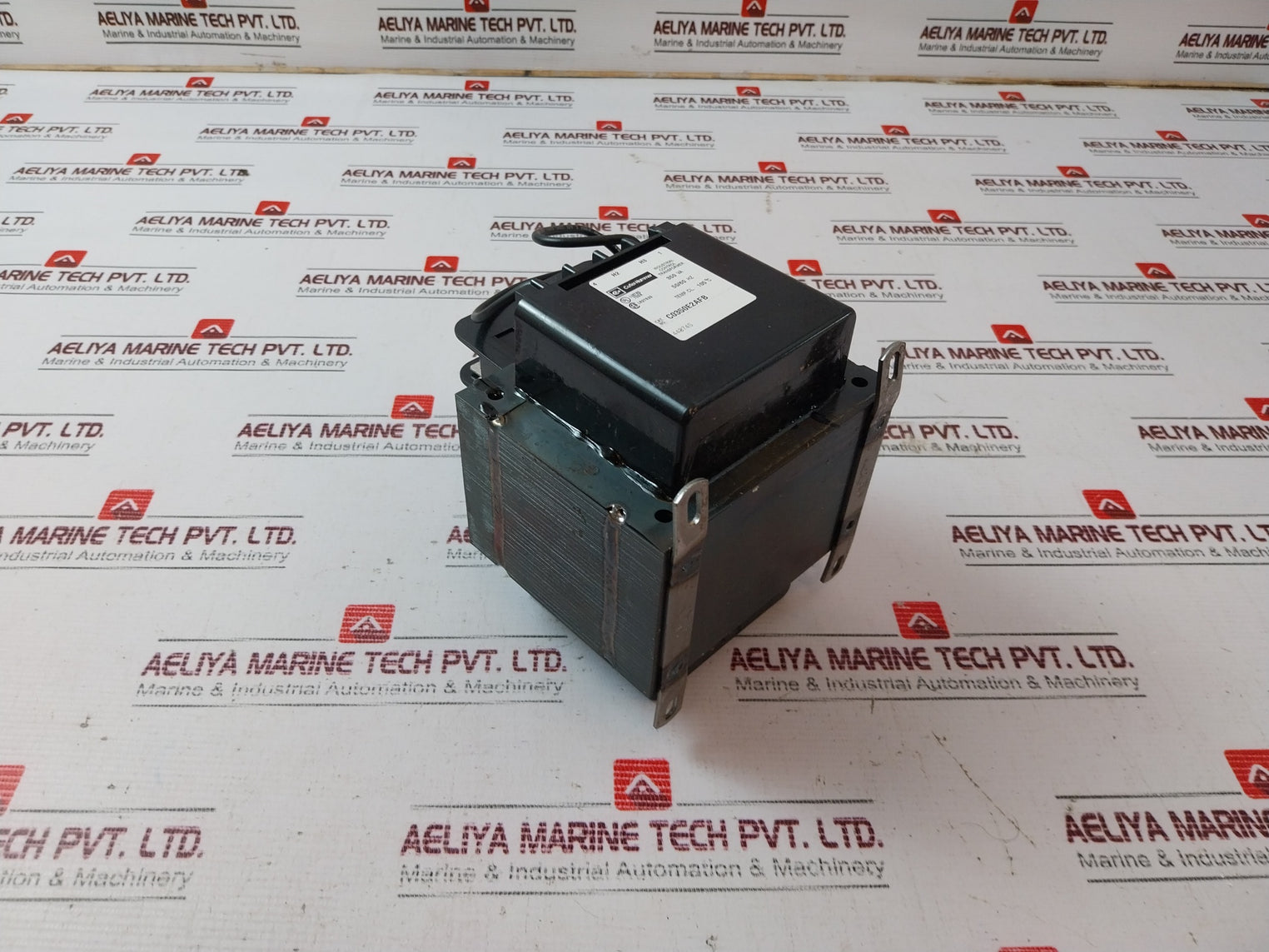 Cutler-hammer C0350E2Afb Industrial Control Transformer 50/60Hz