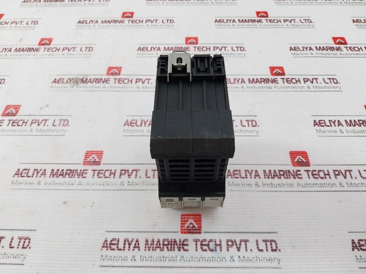 Siemens 3RG7847-4BF Simatic FS 400 Safety Relay 24V DC