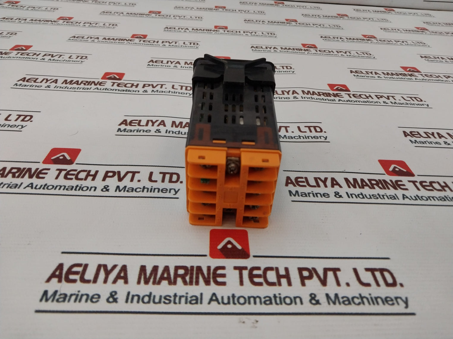 Selec Tc544A Digital Temperature Controller 50/60Hz, 6Va Max