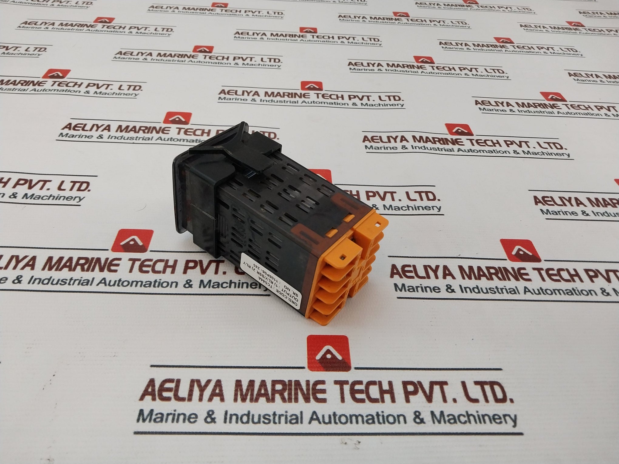 Selec Tc544A Digital Temperature Controller 50/60Hz, 6Va Max