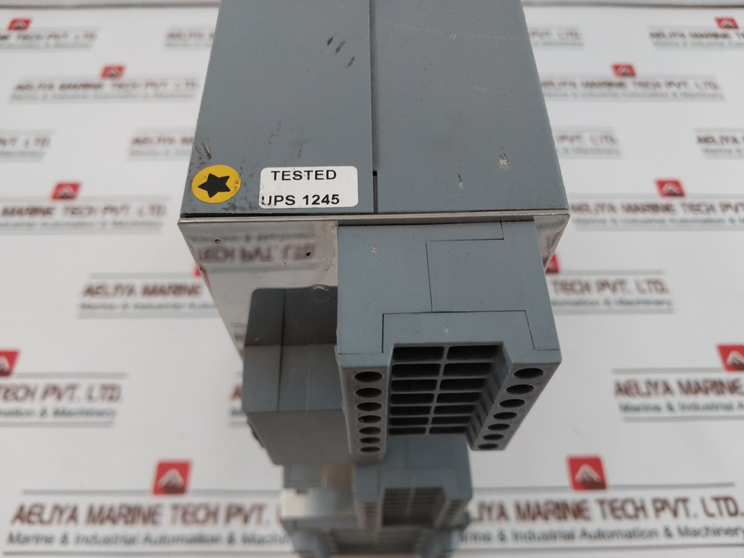 Siemens 7Sj8031-5Eb90-1Fq0/Cc Overcurrent Protection Relay 100V-125V