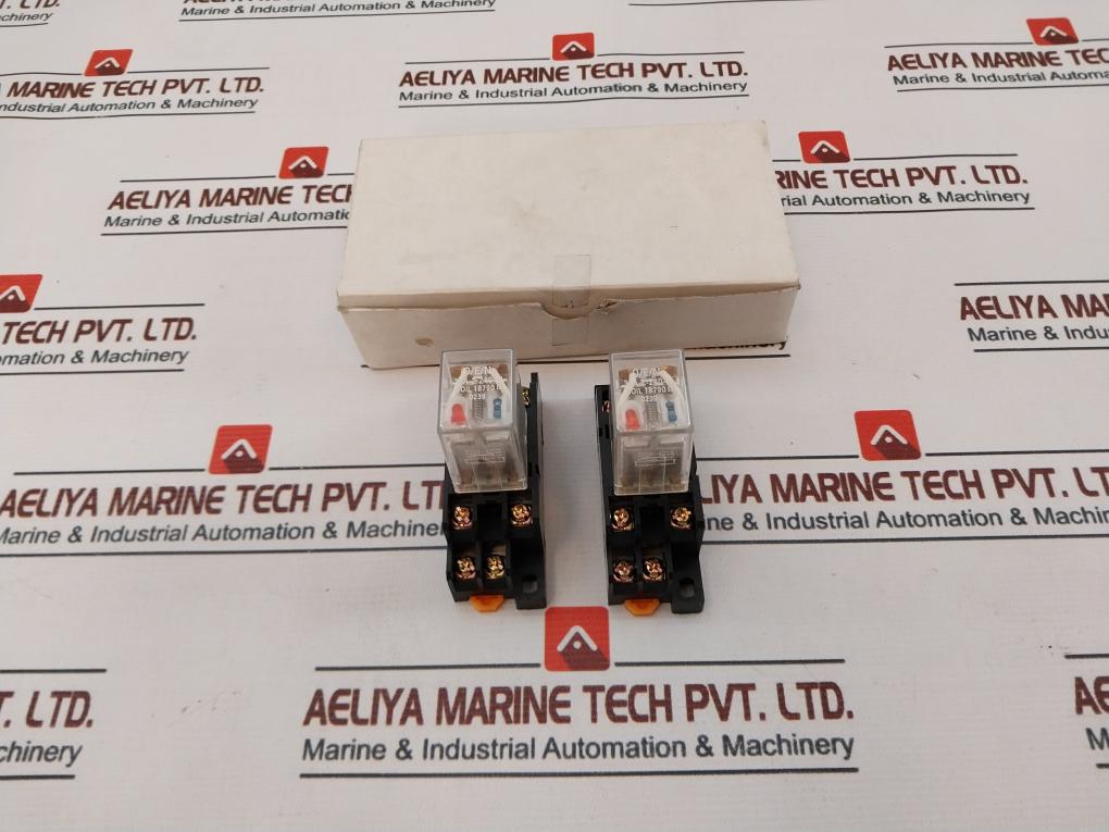 O/E/N 38A-2-240-sl Relay With Base