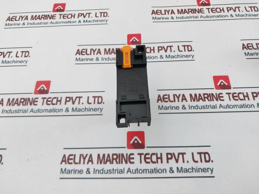 O/E/N 38A-2-240-sl Relay With Base