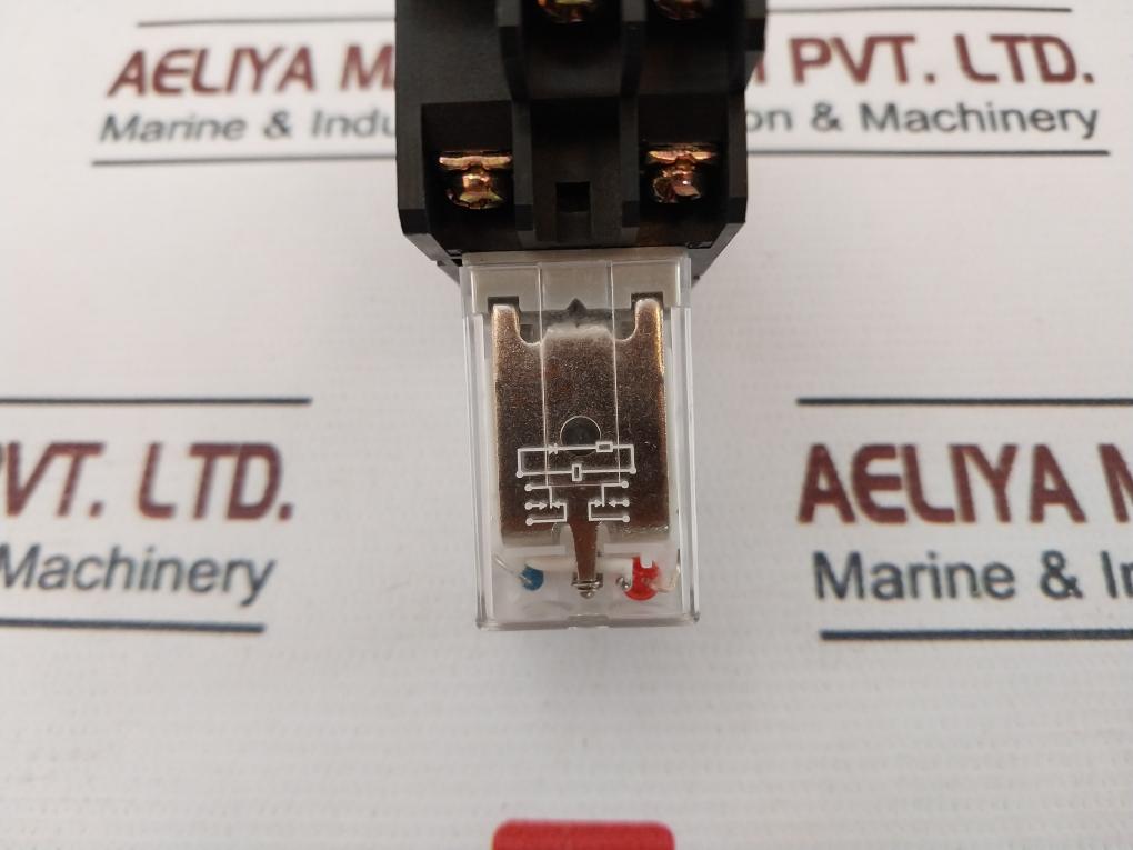 O/E/N 38A-2-240-sl Relay With Base