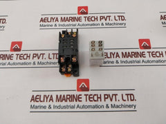 O/E/N 38A-2-240-sl Relay With Base